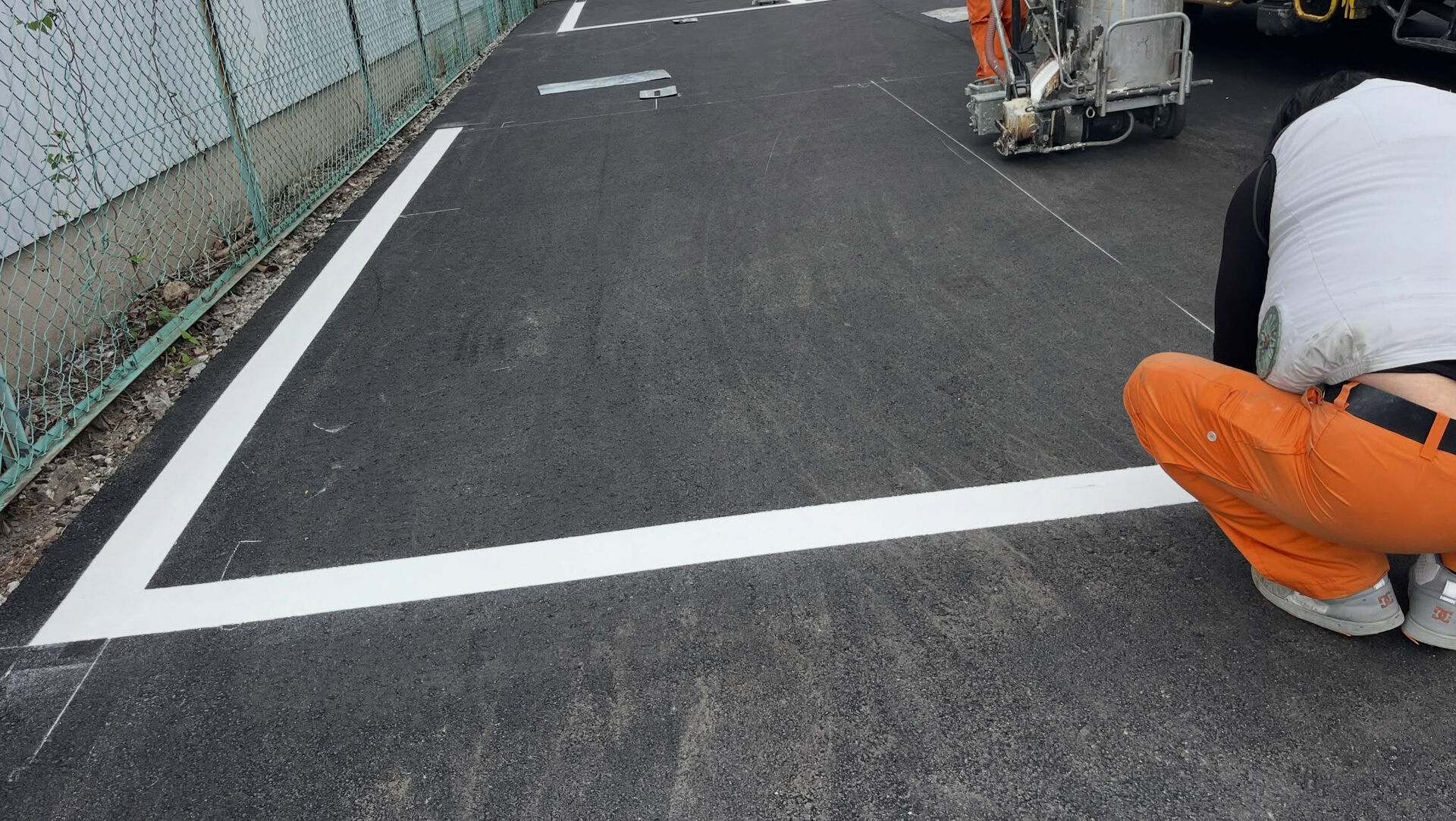 🚧 太秦で、新しいパーキングづくりが始まりました！
